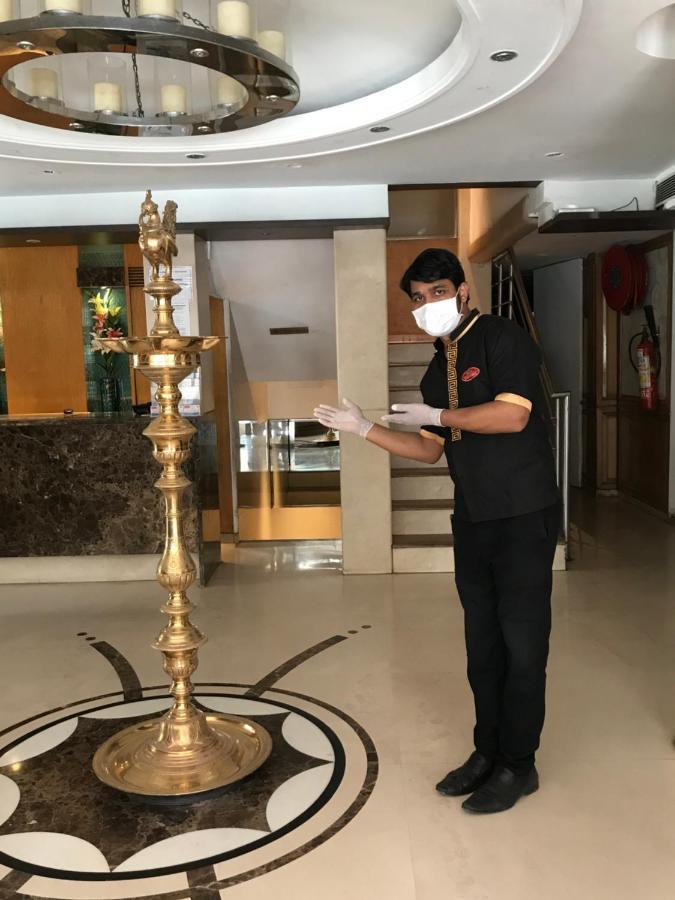 Hotel Southern Delhi Zewnętrze zdjęcie