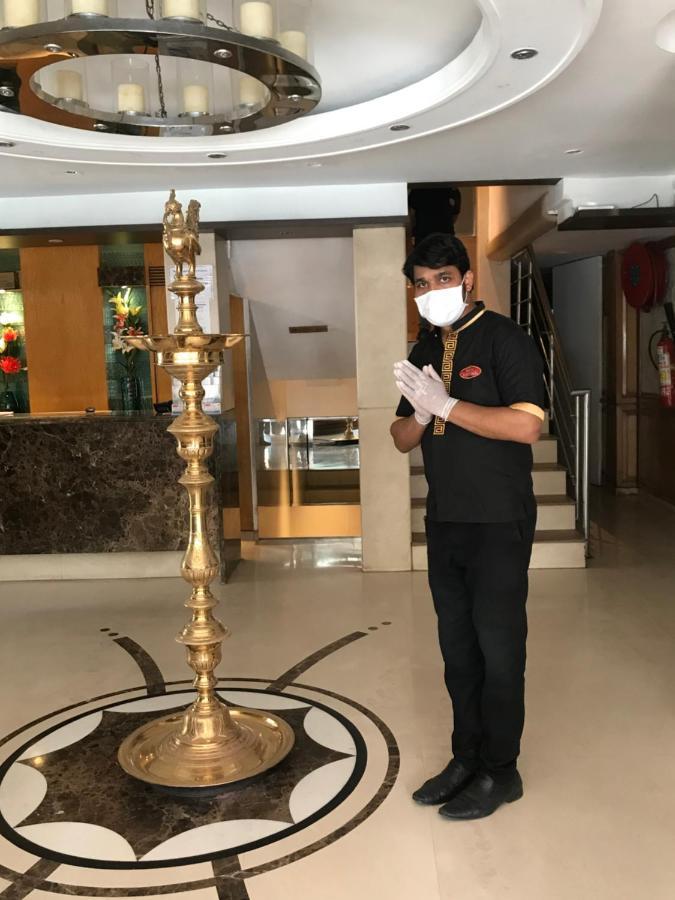 Hotel Southern Delhi Zewnętrze zdjęcie