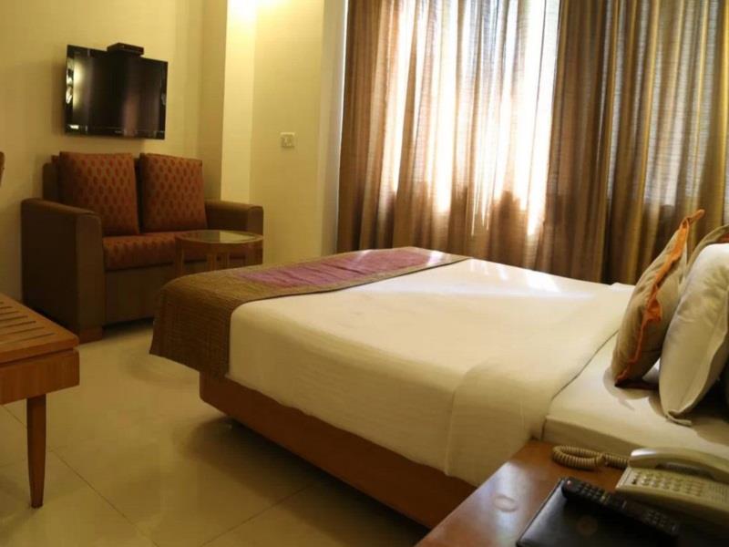 Hotel Southern Delhi Zewnętrze zdjęcie