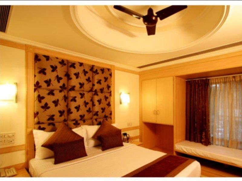 Hotel Southern Delhi Zewnętrze zdjęcie